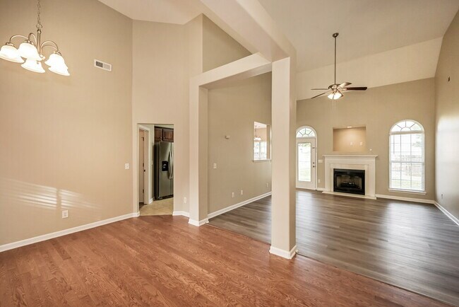 Building Photo - 4029 Kristen St