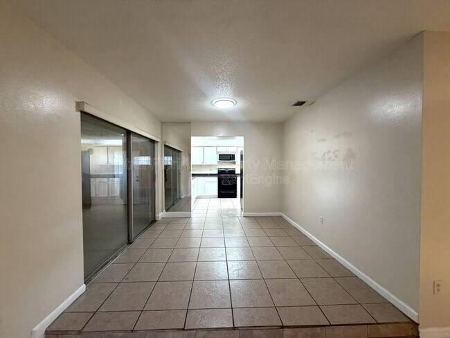 Building Photo - 1826 Mulberrywood Ct