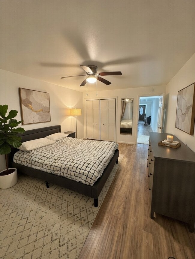 Foto del edificio - 64-15-115 108th St