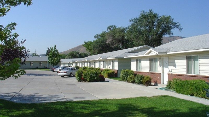 Primary Photo - 2125 S 4th Ave