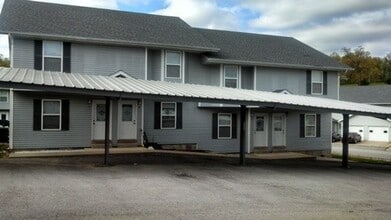 Building Photo - 20329 Skyview Dr