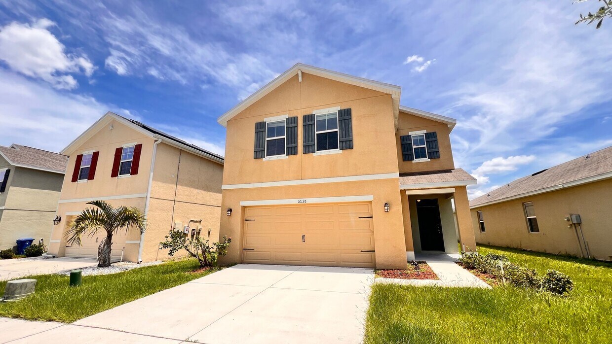 Primary Photo - Modern Comfort Meets Resort Living – Your ...