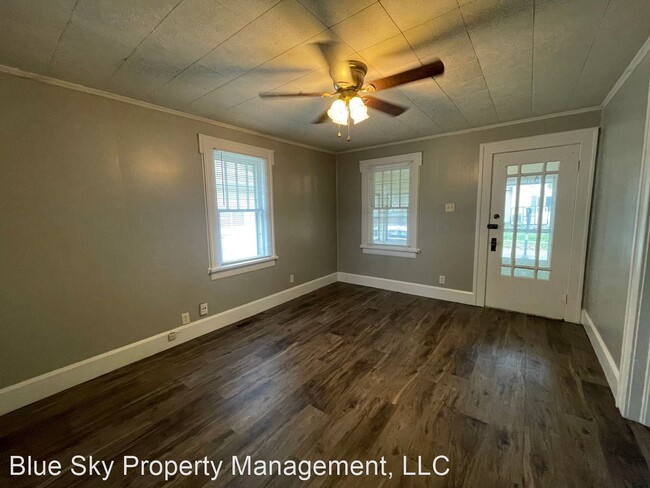 Building Photo - 2 br, 1 bath House - 1439 W 13th St