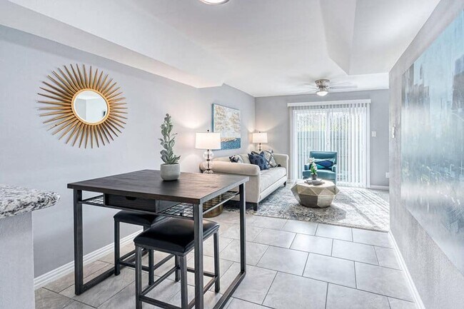 Foto del edificio - Residences at White Rock Lake