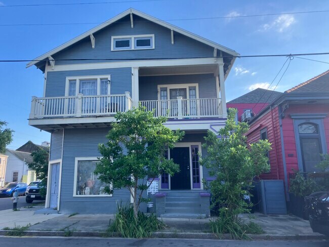 Building Photo - 1035 Treme St