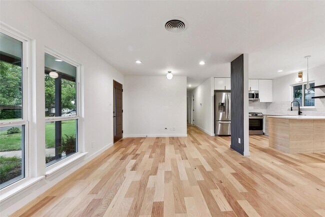 Foto del edificio - 11900 Dove Haven Dr