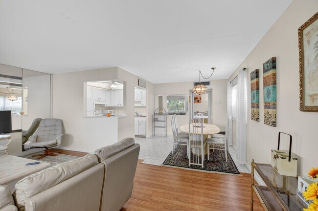 Foto del edificio - 359 Saxony Trail