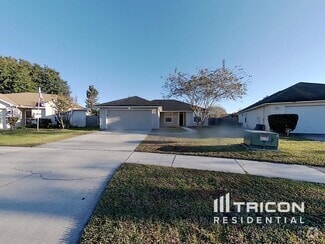 Building Photo - 3210 Chantilly Ct