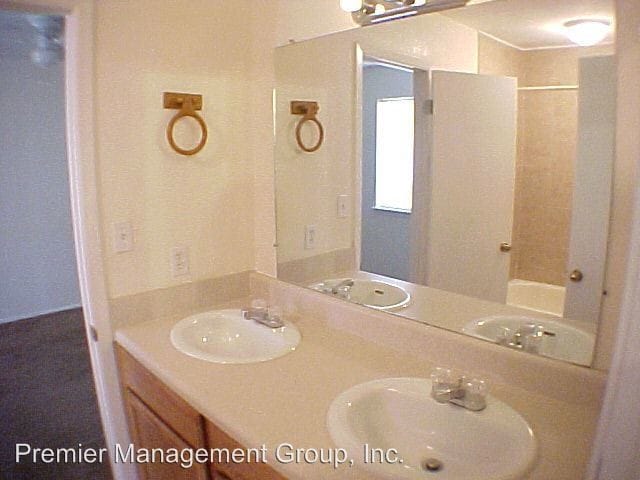 Building Photo - 2125 Lyme Bay Dr