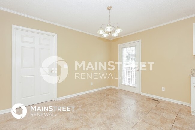 Building Photo - 701 Comanche Ct