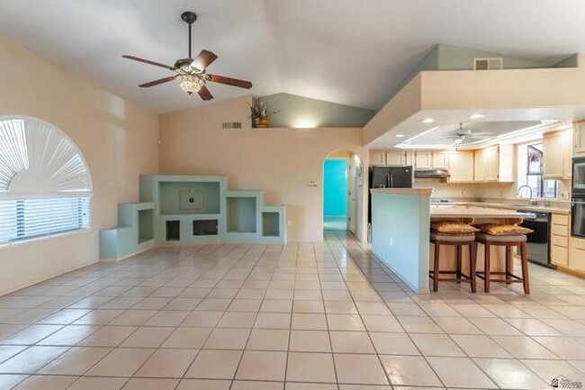 Foto del edificio - 11241 E 37th Ln