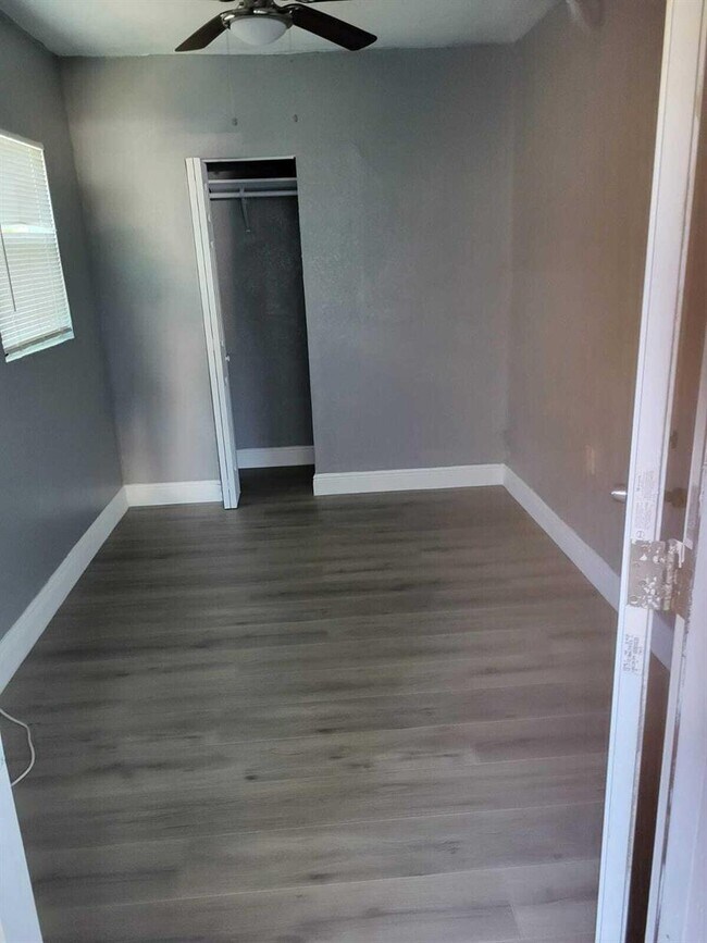 Foto del edificio - 720 47th St