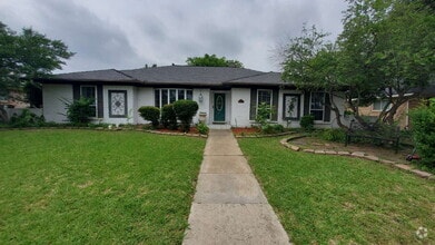 Building Photo - 508 Birch Ln
