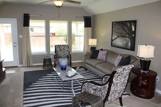 Foto del edificio - 2777 Cresent Lake Dr