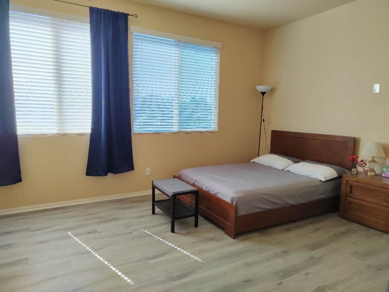 Primary Photo - 5867 Berryhill Dr
