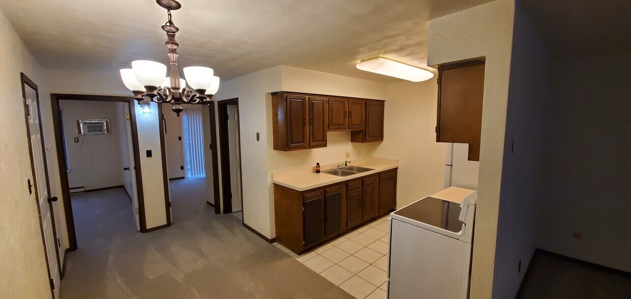 Primary Photo - 3116 N Molleck Dr