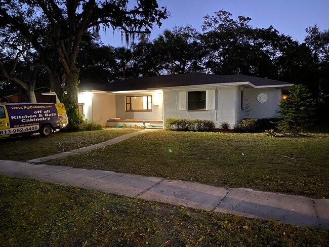 Foto del edificio - 727 27th Ave S