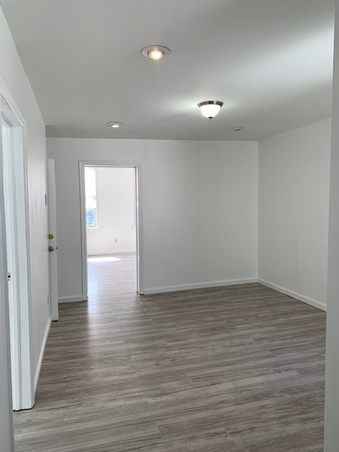 Building Photo - 26 Zabriskie St
