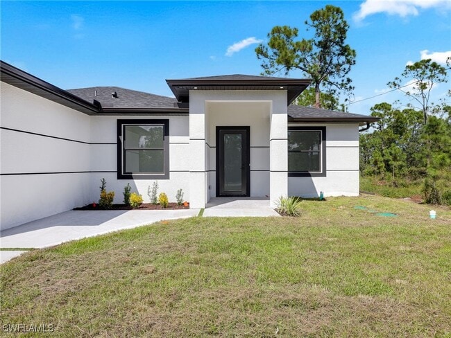 Foto del edificio - 1119 Earhart St E