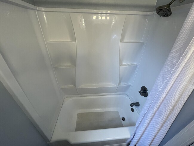 Foto del edificio - 2127 Fairland St