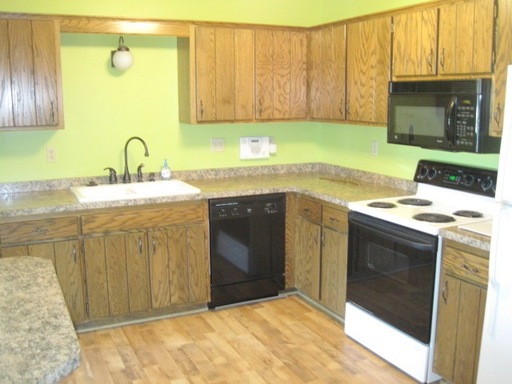 Building Photo - 7847 85th Ct N