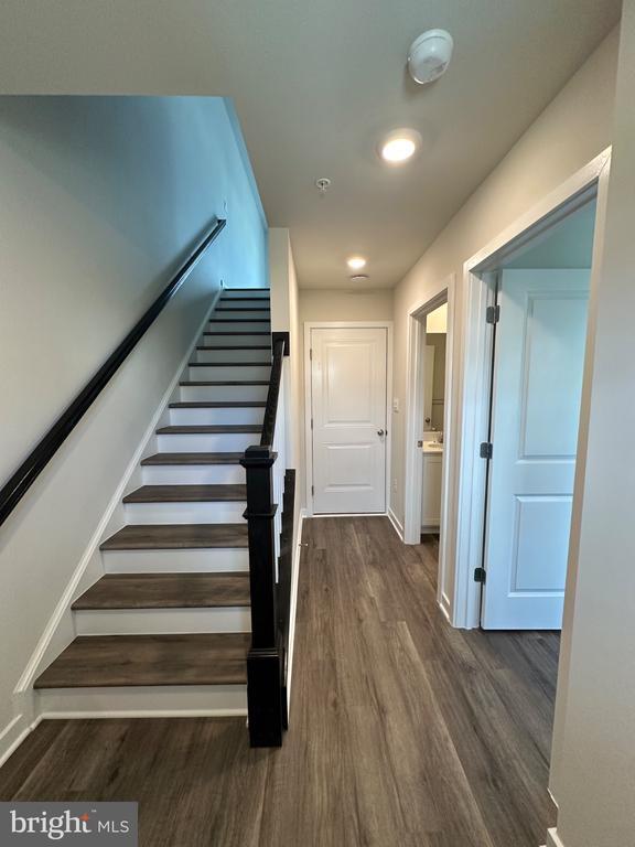 Foto del edificio - 7421 Calm Retreat Blvd
