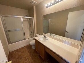 Building Photo - 5947 Silver Trace Ct
