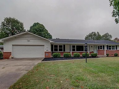 Primary Photo - 2028 S Cedarbrook Ave