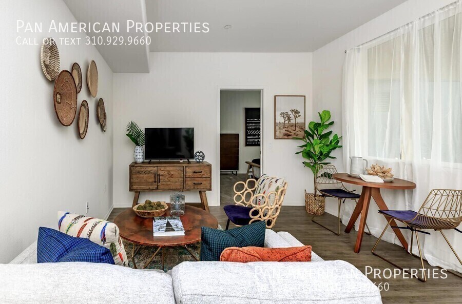 Foto principal - 840 S Magnolia Ave