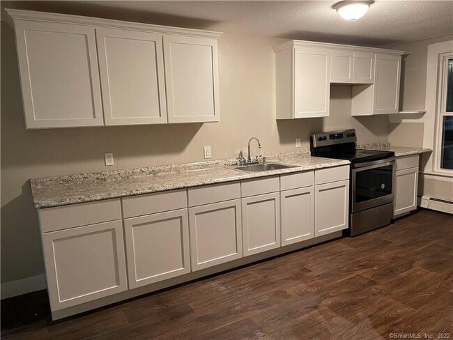 Building Photo - 129 Union St