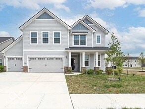 Building Photo - 5403 Veranda Dr