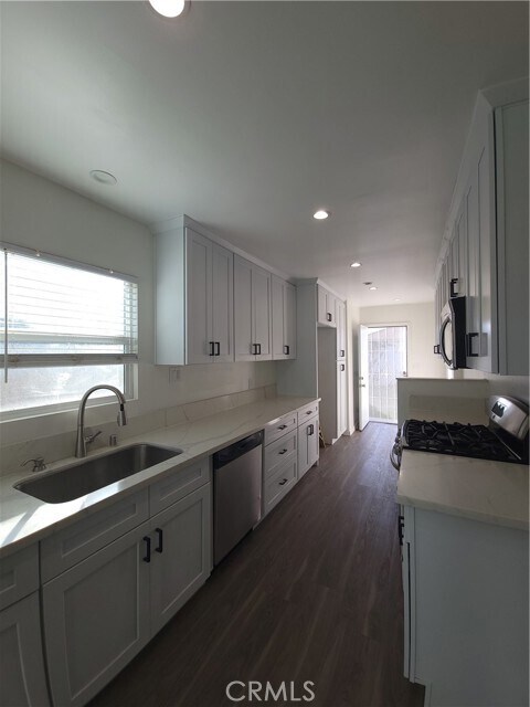 Foto del edificio - 13315 S Avalon Blvd