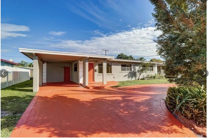 Primary Photo - 430 SW 30th Ter