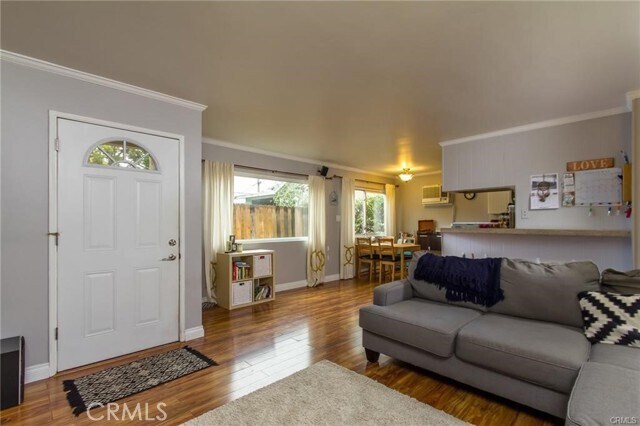 Foto del edificio - 2514 E 6th St