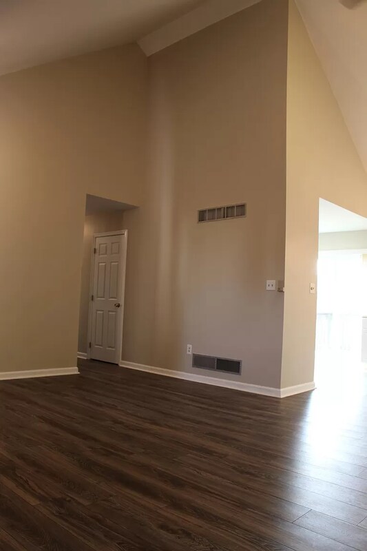 Building Photo - 157 Sheffield Dr