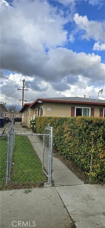 Building Photo - 1095 E Nocta St