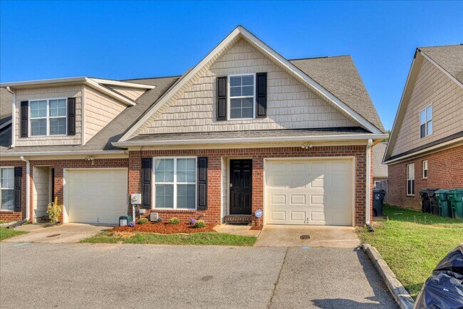 Foto del edificio - 140 Grove Landing Ct
