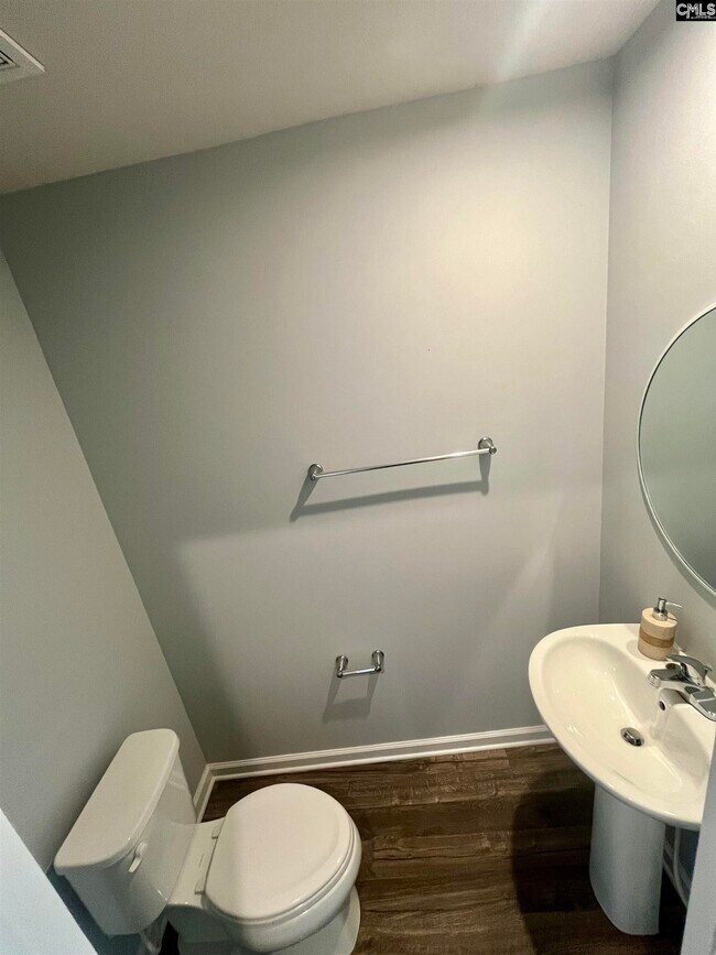 Foto del edificio - 217 Hay Meadow Ln