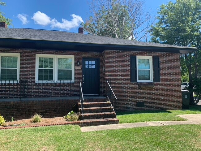 Building Photo - 598 Windermere Blvd