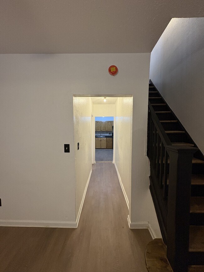 Foto del edificio - 5504 Devon St