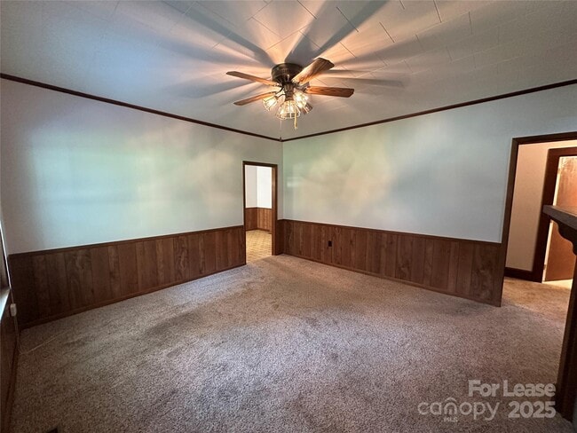 Building Photo - 4537 Burton Ln