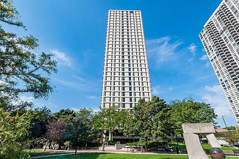 Foto del edificio - 1960 N Lincoln Park W
