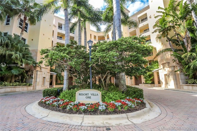Foto del edificio - 705 Crandon Blvd