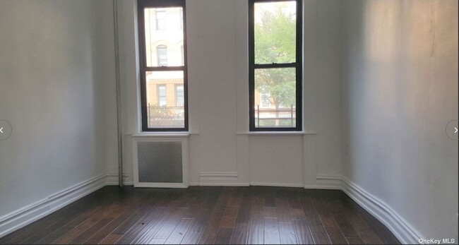 Building Photo - 32-23-32-48 48th St