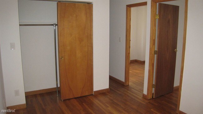 Building Photo - Studio, 1 bath  - 342 9th Ave