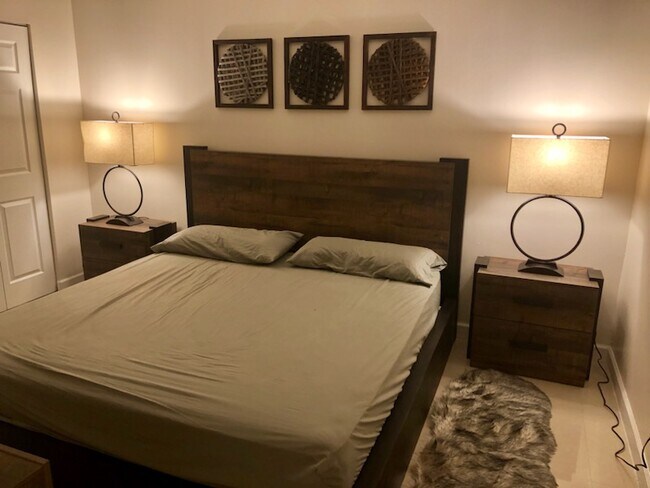 Foto del edificio - 3600 SW 114th Ave