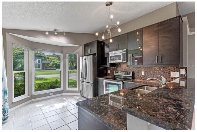 Kitchen - 1301 Cloverlawn Ave