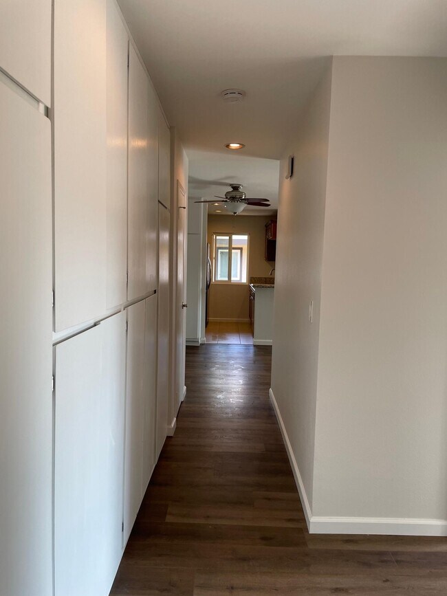 9950 N Magnolia Ave Unit 9950 N Magnolia, Santee, CA 92071 Condo for