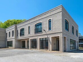 Building Photo - 24 Lumber Rd