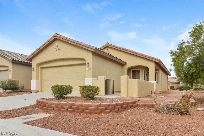 Foto del edificio - 6162 Saddle Horse Ave